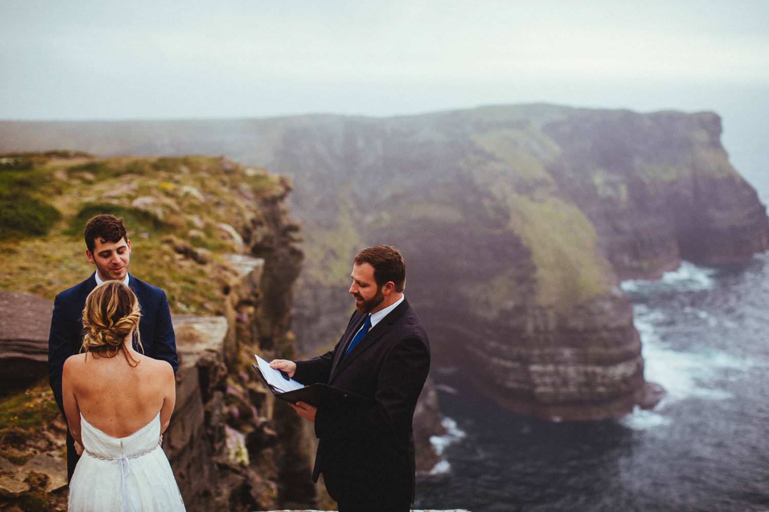 cliffs of moher wedding photographer